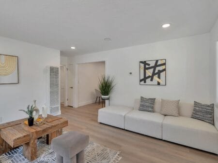 679-681 Pinto Drive, San Jose, California Căn hộ 679-681 Pinto Drive, San Jose, California 95111_nhamycali.com