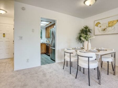 Nhà chung cư 1188 N Abbott Avenue, Milpitas, California 95035_nhamycali.com