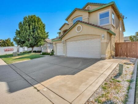 Căn hộ 9533 Lady Slipper Place, Elk Grove, California 95624_nhamycali.com