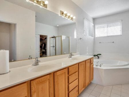 Căn hộ 9533 Lady Slipper Place, Elk Grove, California 95624_nhamycali.com