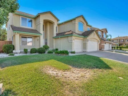 Căn hộ 9533 Lady Slipper Place, Elk Grove, California 95624_nhamycali.com