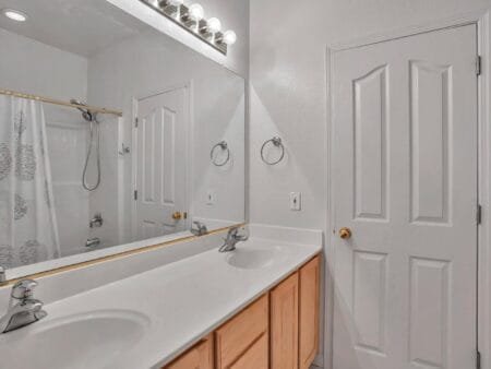 Căn hộ 9533 Lady Slipper Place, Elk Grove, California 95624_nhamycali.com