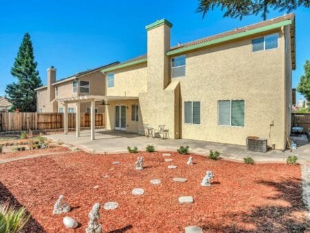 Căn hộ 9533 Lady Slipper Place, Elk Grove, California 95624_nhamycali.com