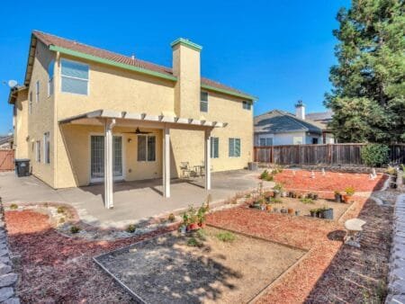 Căn hộ 9533 Lady Slipper Place, Elk Grove, California 95624_nhamycali.com