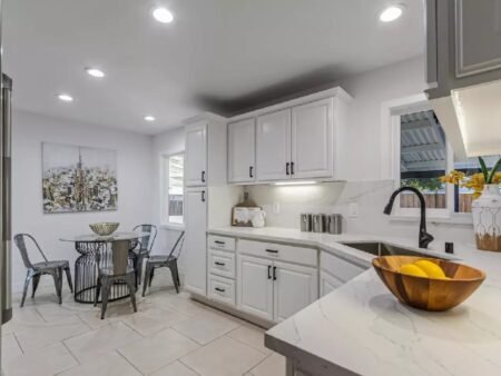 331 S Genevieve Ln San Jose CA 95128 13