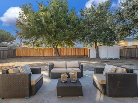 331 S Genevieve Ln San Jose CA 95128 43