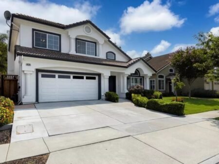 9530 Saddler Dr Gilroy CA 95020 1