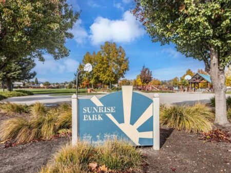 9530 Saddler Dr Gilroy CA 95020 51