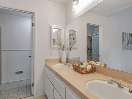 1138 CherryviewLn San Jose CA 95118 19