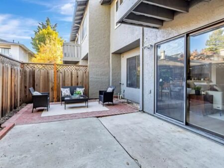 1138 CherryviewLn San Jose CA 95118 32