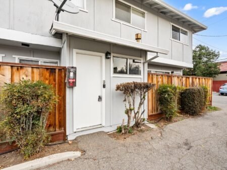 5440 Dellwood Way San Jose CA 95118 4