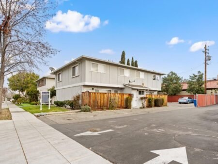 5440 Dellwood Way San Jose CA 95118 8