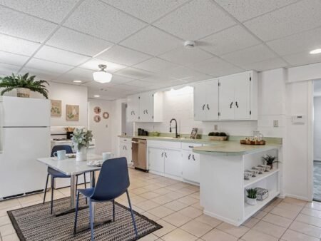 13590 Clayton Road San Jose CA 95127 141