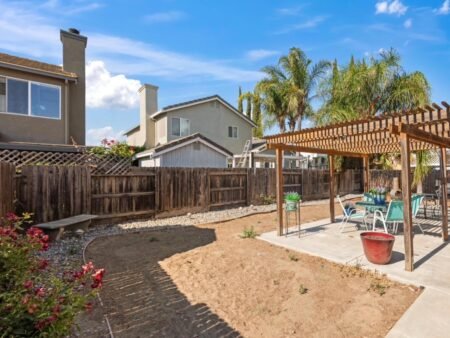 2090 Iroula Way Tracy CA 95377 114