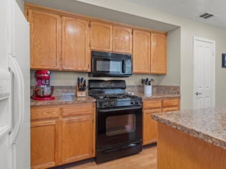 2090 Iroula Way Tracy CA 95377 89