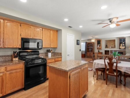 2090 Iroula Way Tracy CA 95377 90