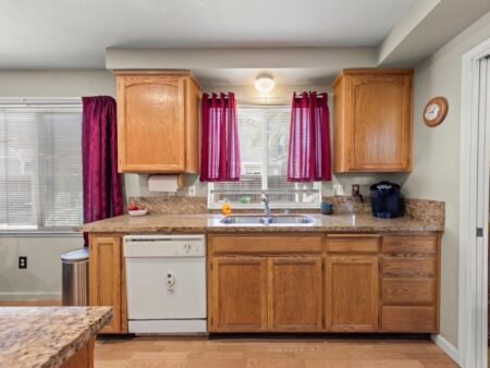 2090 Iroula Way Tracy CA 95377 93