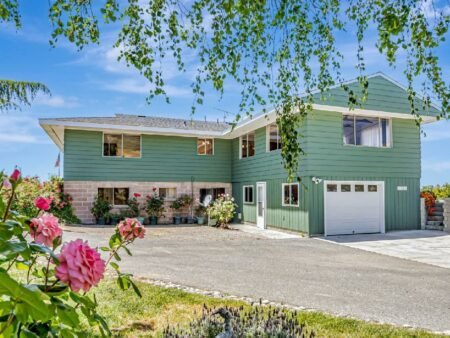 Single-family home San Jose 6PN kết hợp cho thuê: View triệu đô, hồ bơi | Clayton RoadSan Jose, CA 95127