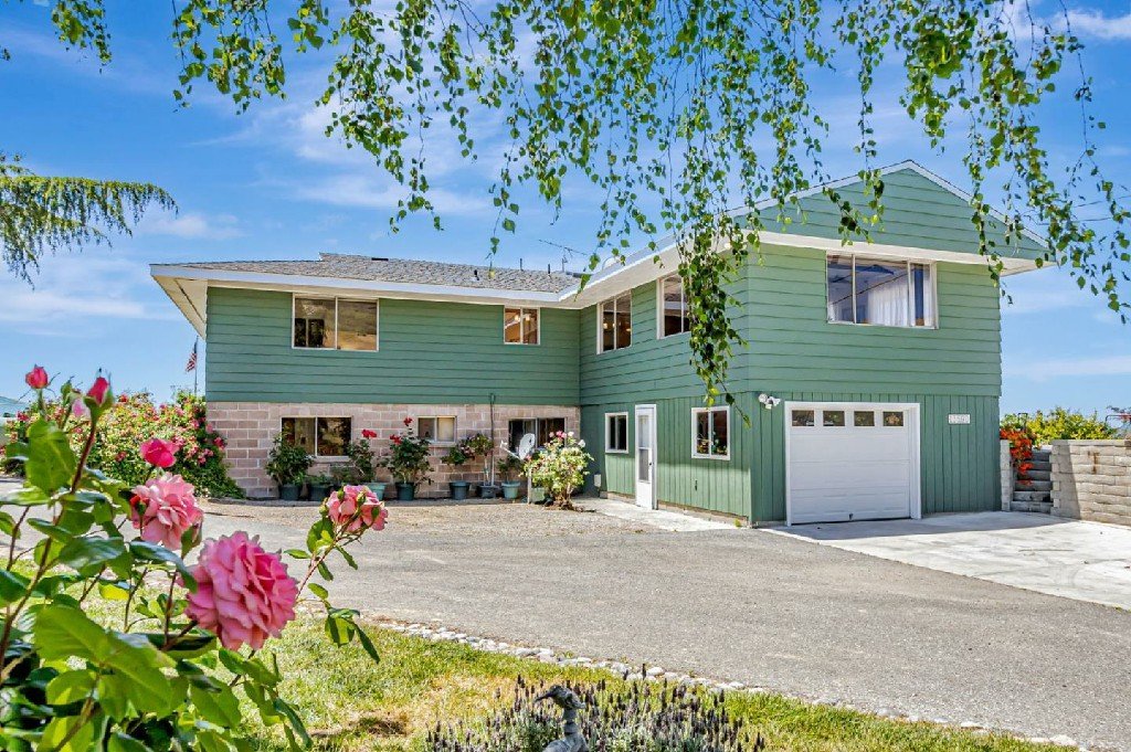 Nhà San Jose 6PN kết hợp cho thuê: View triệu đô, hồ bơi | Clayton Road, CA 95127 Single-family home San Jose 6PN kết hợp cho thuê: View triệu đô, hồ bơi | Clayton RoadSan Jose, CA 95127