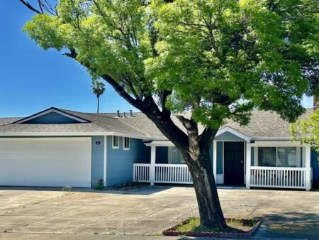 Single-family 4PN home Berryessa , sân lớn, trường tốt, đắc địa | Nunes Drive, San Jose, CA 95131