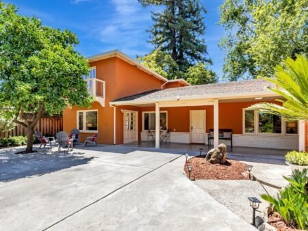 2447 Cottle Avenue San Jose CA 95125 161