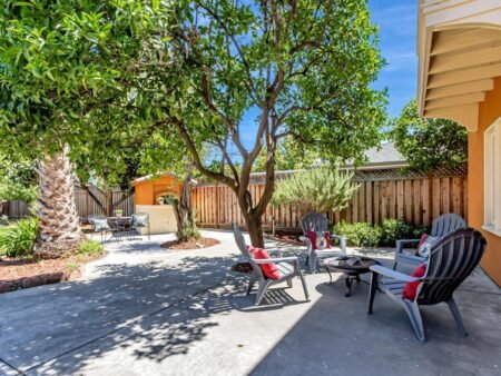 2447 Cottle Avenue San Jose CA 95125 211