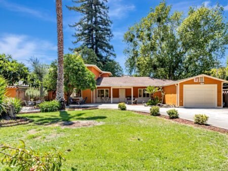 2447 Cottle Avenue San Jose CA 95125 220