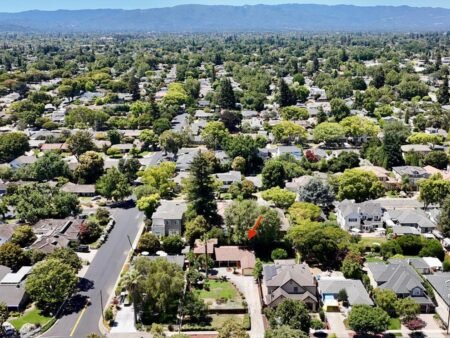 2447 Cottle Avenue San Jose CA 95125 229