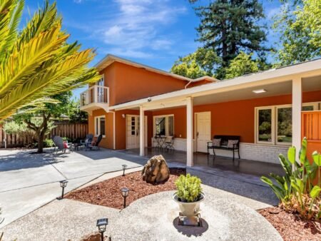 2447 Cottle Avenue San Jose CA 95125 241