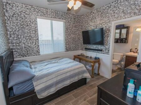 3776 Saginaw Ave Clovis CA 93619 38