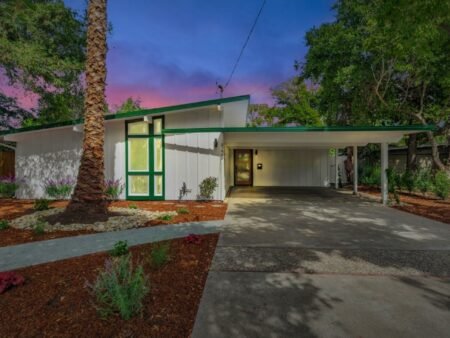 4225 Park Boulevard Palo Alto CA 94306 2