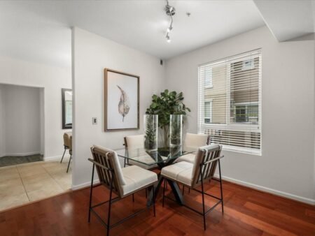 586 Marble Arch Avenue San Jose CA 95136 51