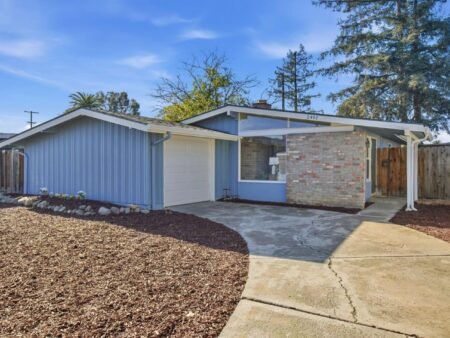 Single-family home 3PN East San Jose Đắc Địa, Gần Trường & Công Viên | 1491 Florida Ave, CA 95122