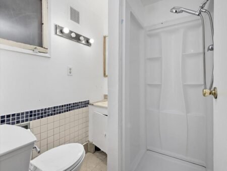 Nhà Vintage 3PN Đắc Địa Gần SJSU, Zoning RM, Lô Đất Rộng | 763 S 11th St, CA 95112 763 S 11Th Street San Jose California 95112 61