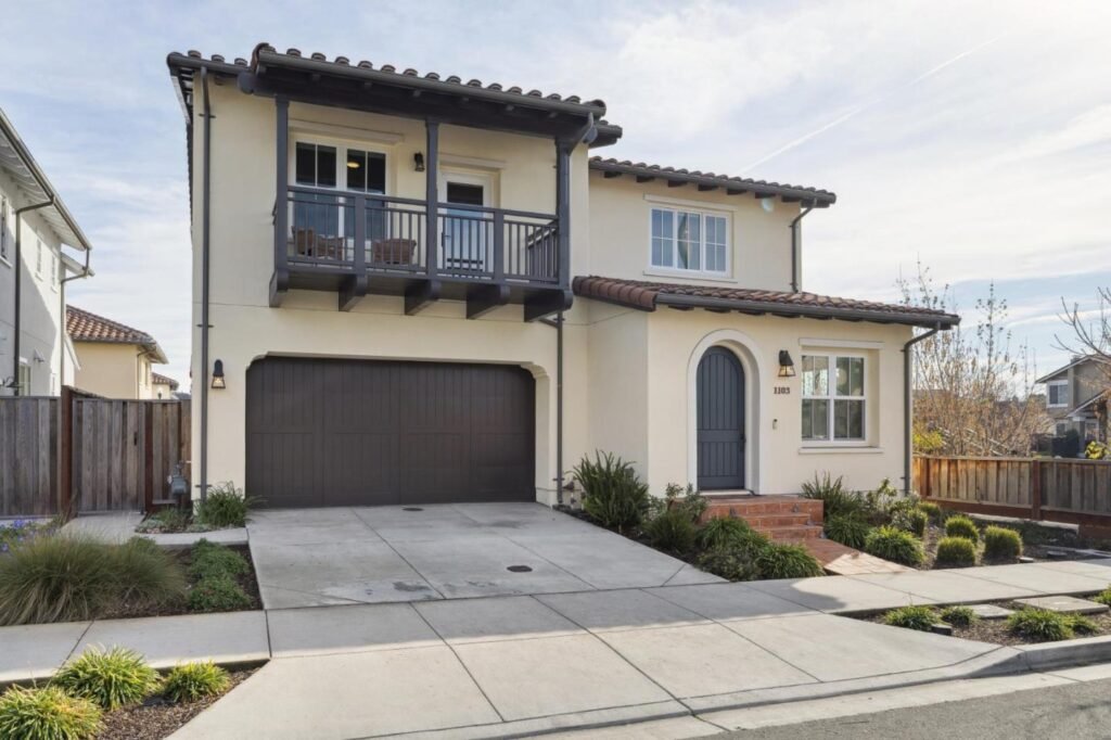 Nhà 4PN Cao Cấp Milpitas Gần BART, View Đồi Núi, Trường Tốt | 1103 Creed St, ,Milpitas CA 95035