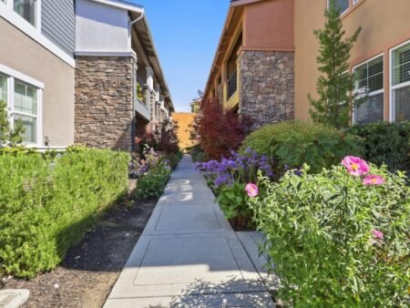 1658 North Pole Place 1 San Jose CA 95124 66