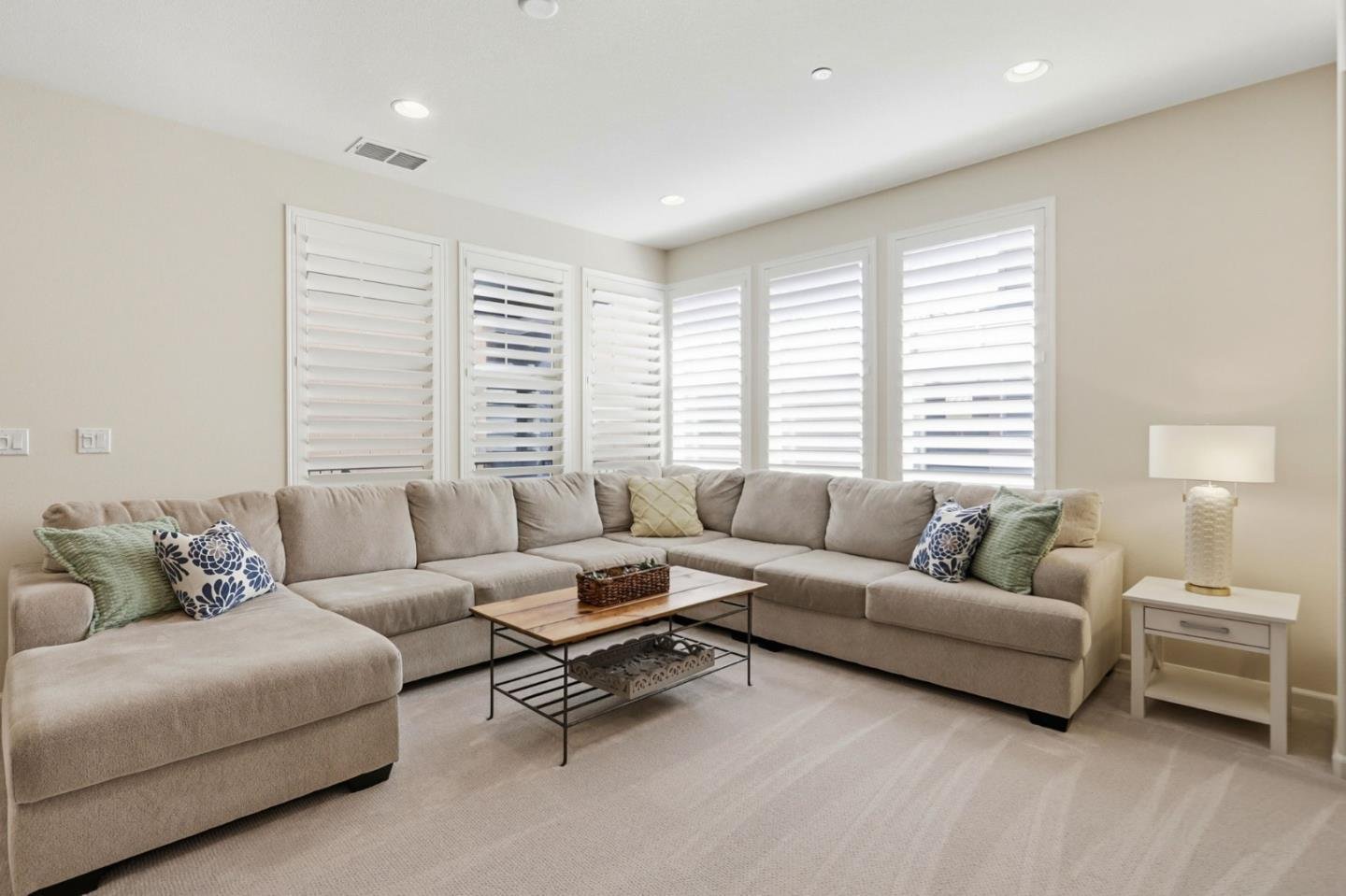 1658 North Pole Place 1 San Jose CA 95124 77