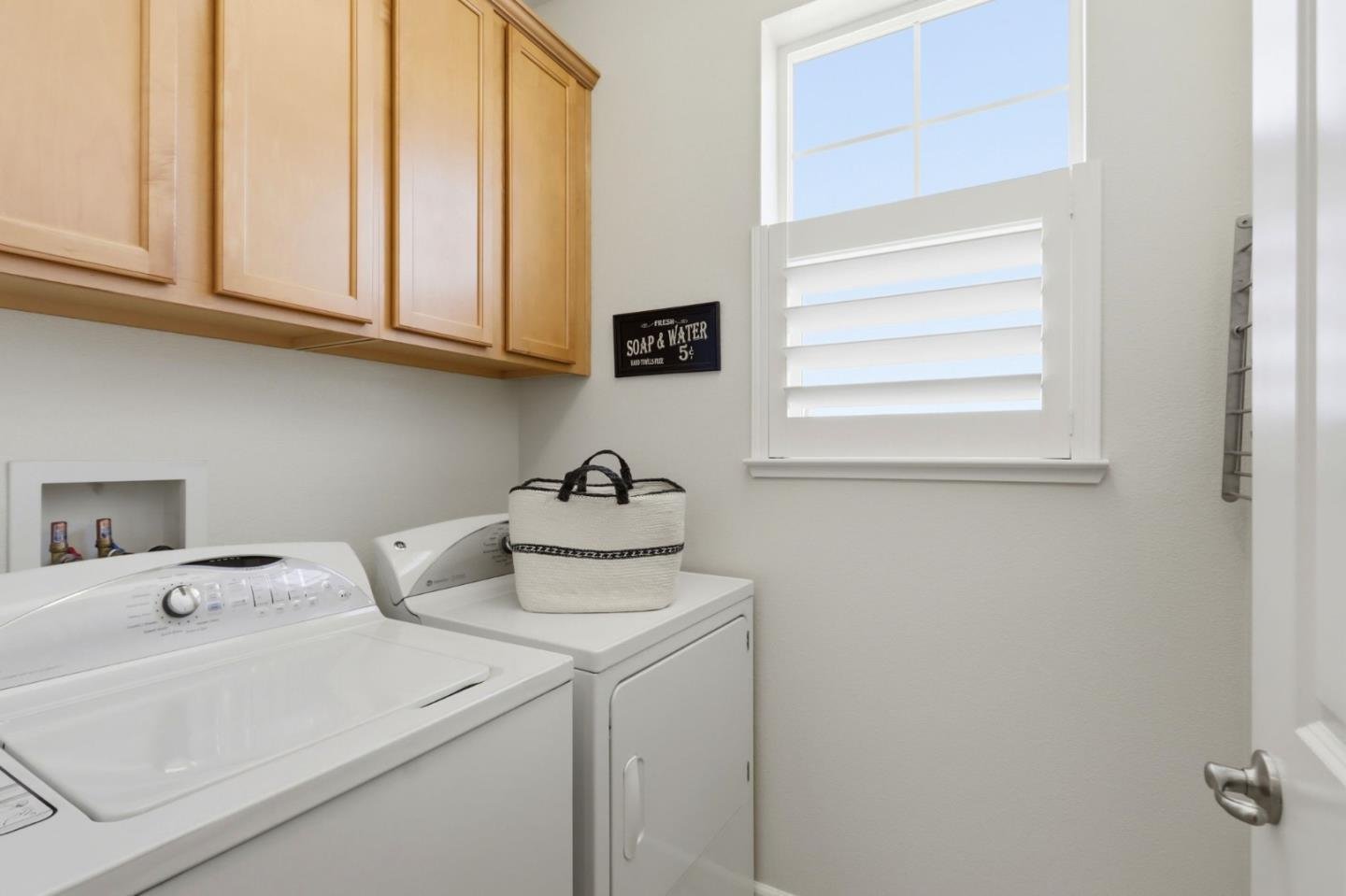 1658 North Pole Place 1 San Jose CA 95124 88