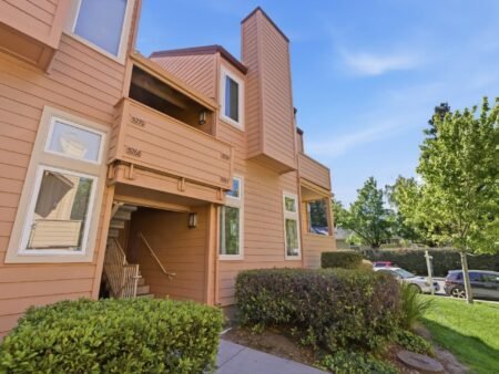 5264 Borneo Circle San Jose Ca 95123 128