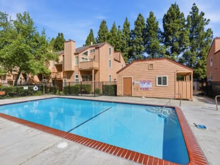 5264 Borneo Circle San Jose Ca 95123 138