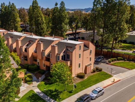 5264 Borneo Circle San Jose Ca 95123 144