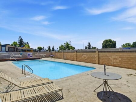 Mobile home San Jose đẹp 3PN, hồ bơi, đắc địa gần BART | 1350 Oakland Rd #34, CA 95112 1350 Oakland Road San Jose CA95112 92