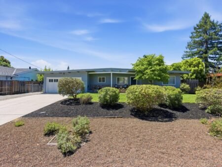 Nhà Ranch 3PN Ladera Cao Cấp, View đẹp, Trường Top | 221 W Floresta Way, CA 94028 221W Floresta WayPortola Valley CA9402 30