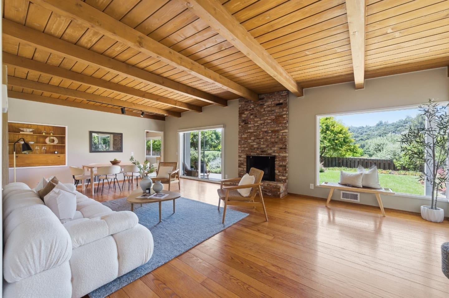 221W_Floresta_WayPortola _Valley_CA9402_64 221W Floresta WayPortola Valley CA9402 64