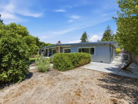 Nhà Ranch 3PN Ladera Cao Cấp, View đẹp, Trường Top | 221 W Floresta Way, CA 94028 221W Floresta WayPortola Valley CA9402 87