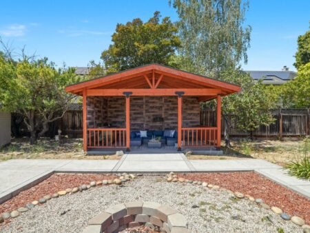 Nhà 3PN Gần Rose Garden Lot Lớn Tiềm Năng ADU | Walnut Grove, CA 95126 1895 Walnut Grove Avenue San Jose California 95126 30