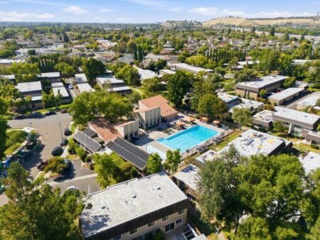 Nhà 3PN Blossom Valley Đắc Địa Gần Santa Teresa Foothills | 4740 Canyon River Ct, CA 95136 4740 Canyon River Court San Jose CA95136 88