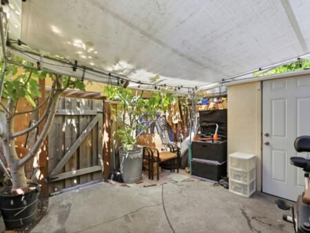 Townhouse 2PN Blossom Valley đắc địa, gần VTA, Oakridge | 5532 Don Octavio Ct, CA 95123 5532 Don Octavio Court San Jose Ca 95123 85