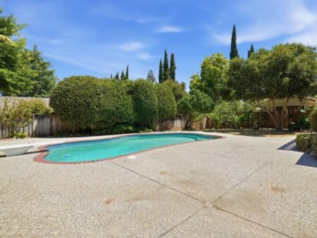 6150 Meridian Avenue SanJose CA 95120 41