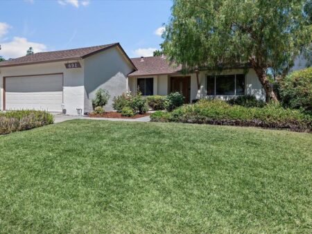 Nhà trệt 5PN Blossom Valley, gần Oakridge, sân rộng | 691 Albion Dr, San Jose, CA 95136 691 Albion Drive San Jose CA 95136 3